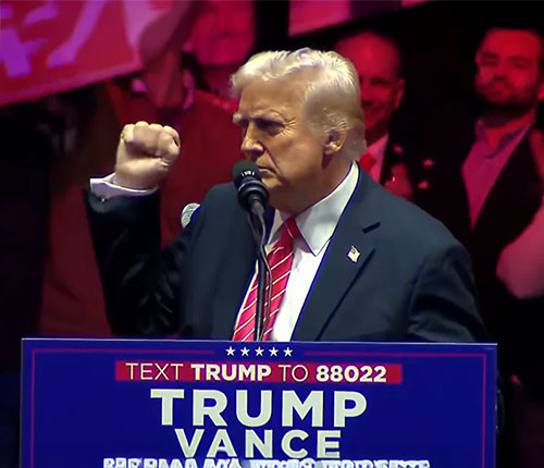 トランプの力強い演説